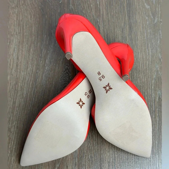 BCBGeneration Womens | Red Heels | Tomato | Lenny | Pointed Toe | NEW - Picture 3 of 6